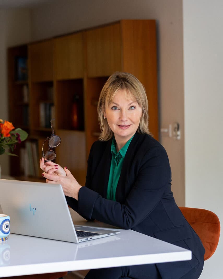 Jo Tindall